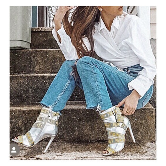 CAPE ROBBIN Booties Metallic Silver FEMINIST Text Ribbon Stiletto Booties Size 6 - Picture 8 of 15